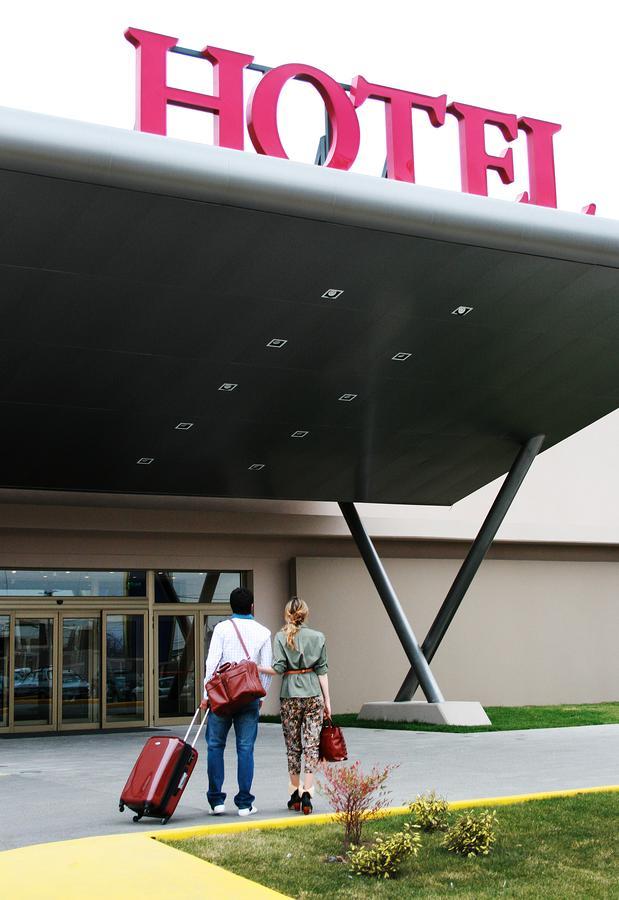 Hotel Y Casino Del Rio - General Roca Extérieur photo